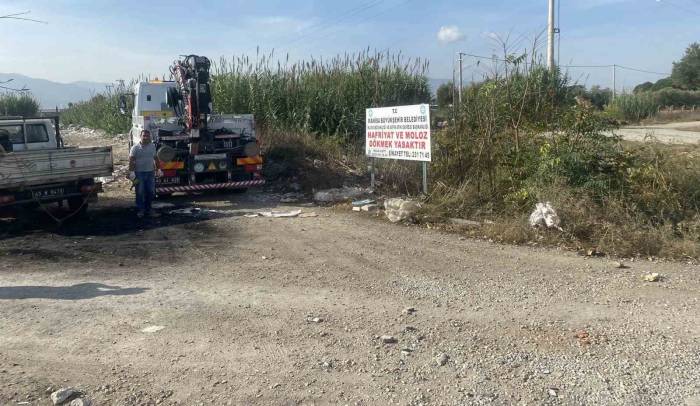 Kaçak Moloz Alanları İş Birliğiyle Temizlendi