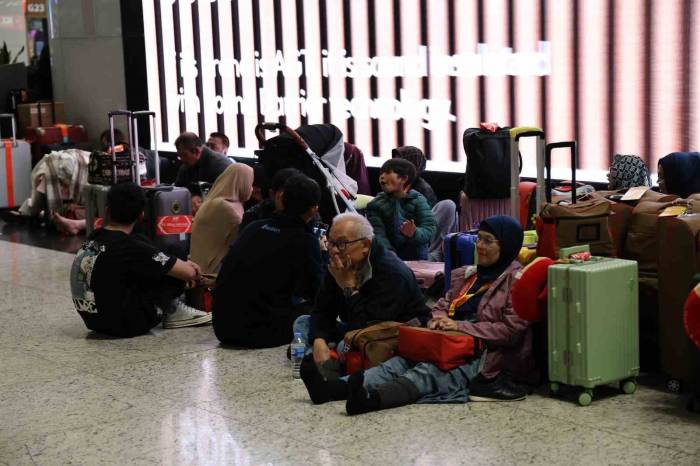 Thy’nin Network Alt Yapısı Çöktü, Yolcuları Mağdur Oldu