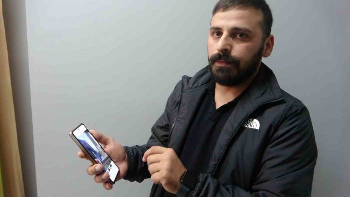 Ümraniye’de Tartıştığı Kişinin Aracının Camını Yumruklayan Şahsın Ağabeyi Konuştu