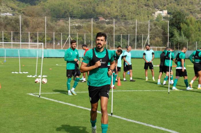 İsmet Taşdemir: "Bu Hafta Çok Daha Zor Bir Maç Bizi Bekliyor"