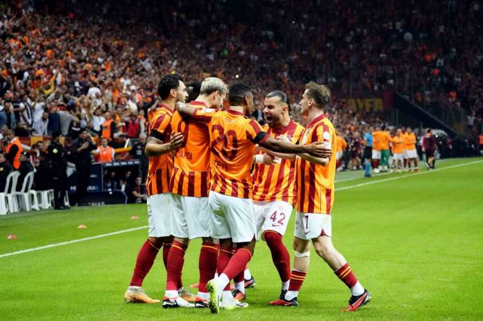 Galatasaray İle Kasımpaşa 39. Randevuda