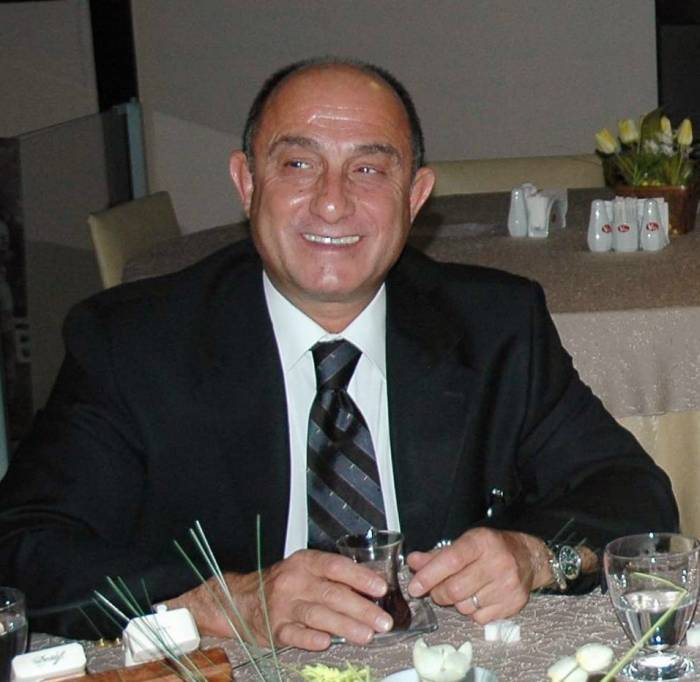 İzmir’de 3 Kişinin Öldüğü Kazaya Karışan Sürücü Manisaspor Eski Başkanı Çıktı