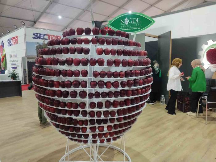 Niğde Uluslararası Elma Fuarı Kapılarını Açtı