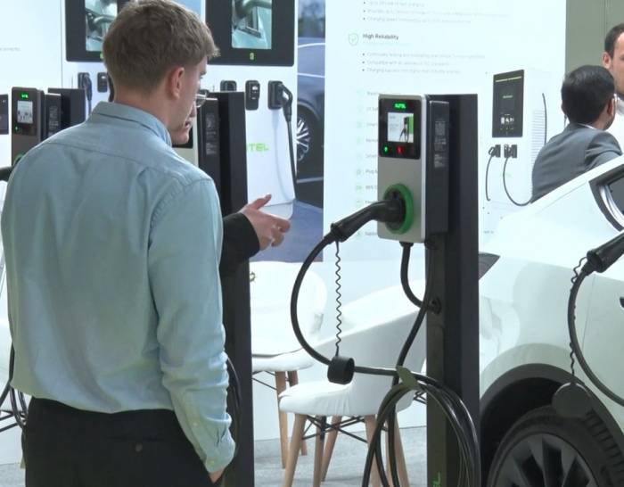 Her 5 Elektrikli Araca Bir Şarj Noktası