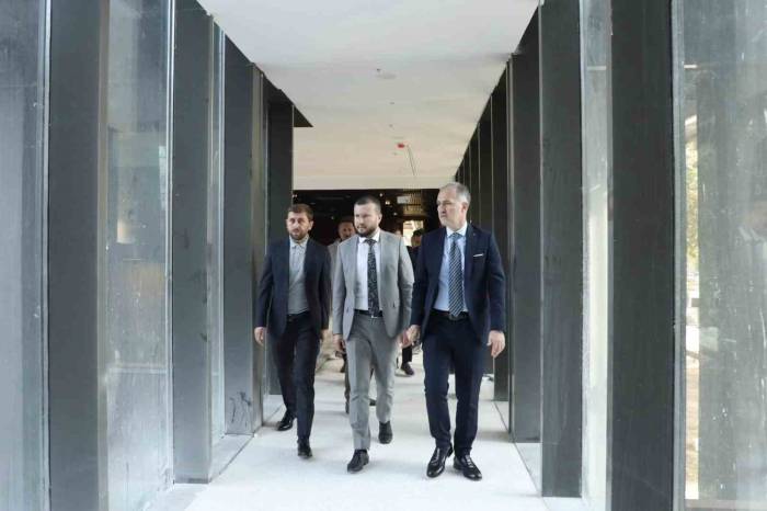 Mhp Heyeti İnegöl Yeni Yaşam Alanı Ve Kent Meydanı’nı İnceledi