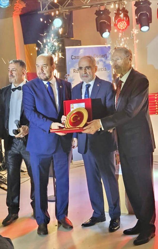 Cumhurbaşkanı Başdanışmanı Topçu Türk-romen Dostluk, Kültür Ve Sanat Gecesi Programına Katıldı