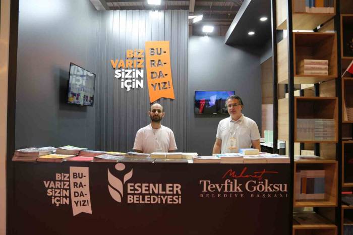 Esenler Belediyesi Tüm Yayınlarıyla Kitap Fuarında