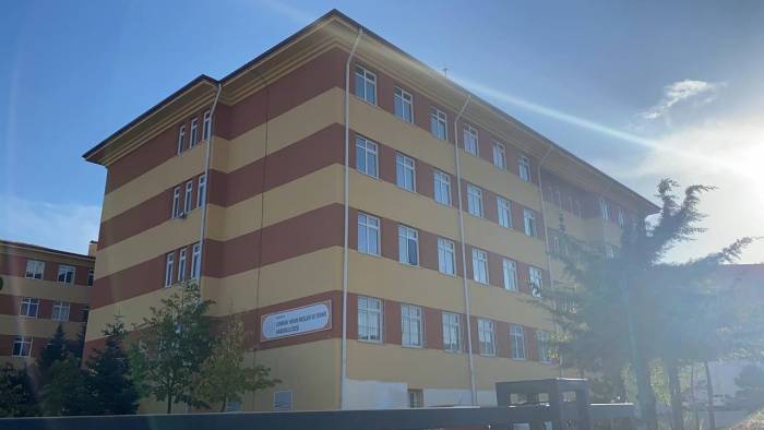 Isparta’da Doğal Gazdan Etkilenen 10 Öğrenci Hastanelik Oldu