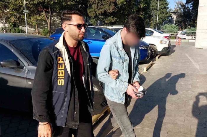 Kişisel Verileri Çalıp Satan 3 Kişi Tutuklandı