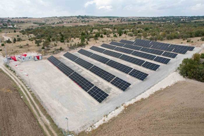 Uşak’ta Güneş Enerji Santrali Açıldı