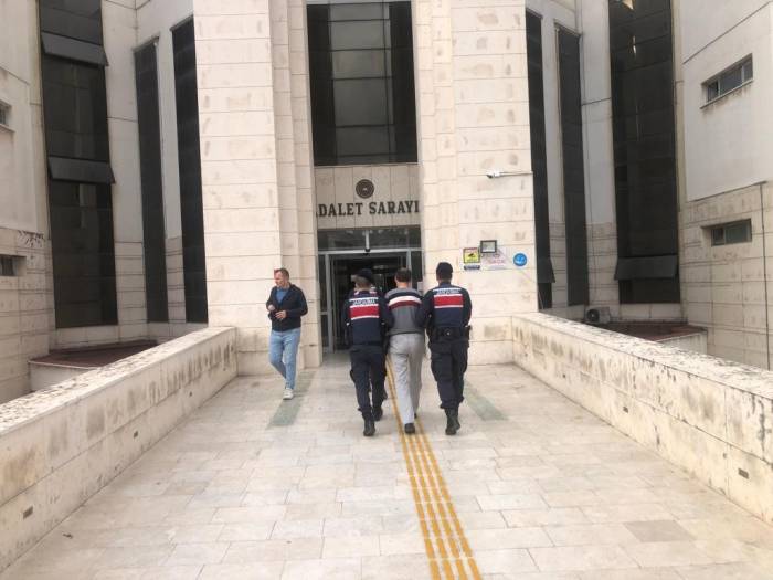 Balıkesir’de Firari Fetö/pdy Hükümlüsü Jandarma Tarafından Yakalandı