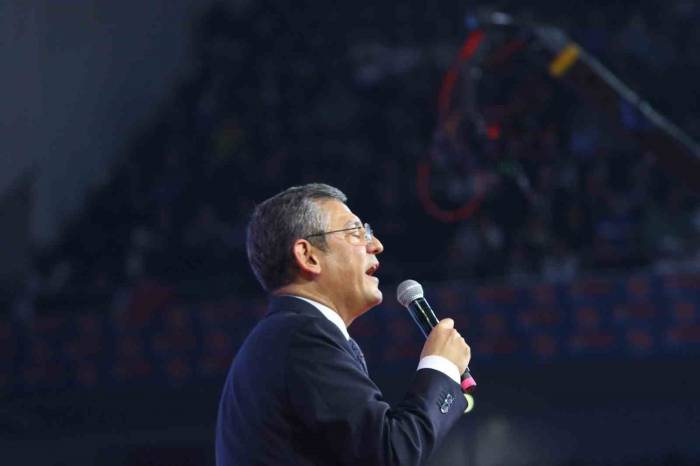 Chp Genel Başkan Adayı Özel: "Cumhuriyet Halk Partisi’nde Hançer Yok, Hançerleyecek De Kimse Yok"