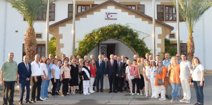 Samsunlu Emekli Astsubaylar Kktc Cumhurbaşkanı Tatar’ı Ziyaret Etti