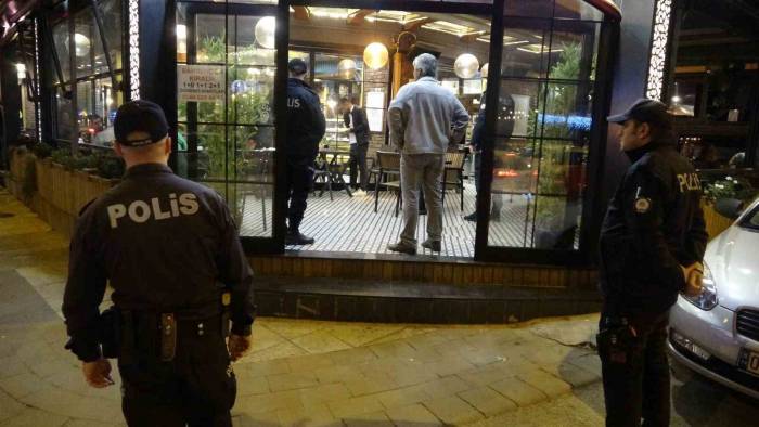 Denizli’de Yüzlerce Polisin Katılımıyla ’çengel’ Operasyonu Düzenlendi