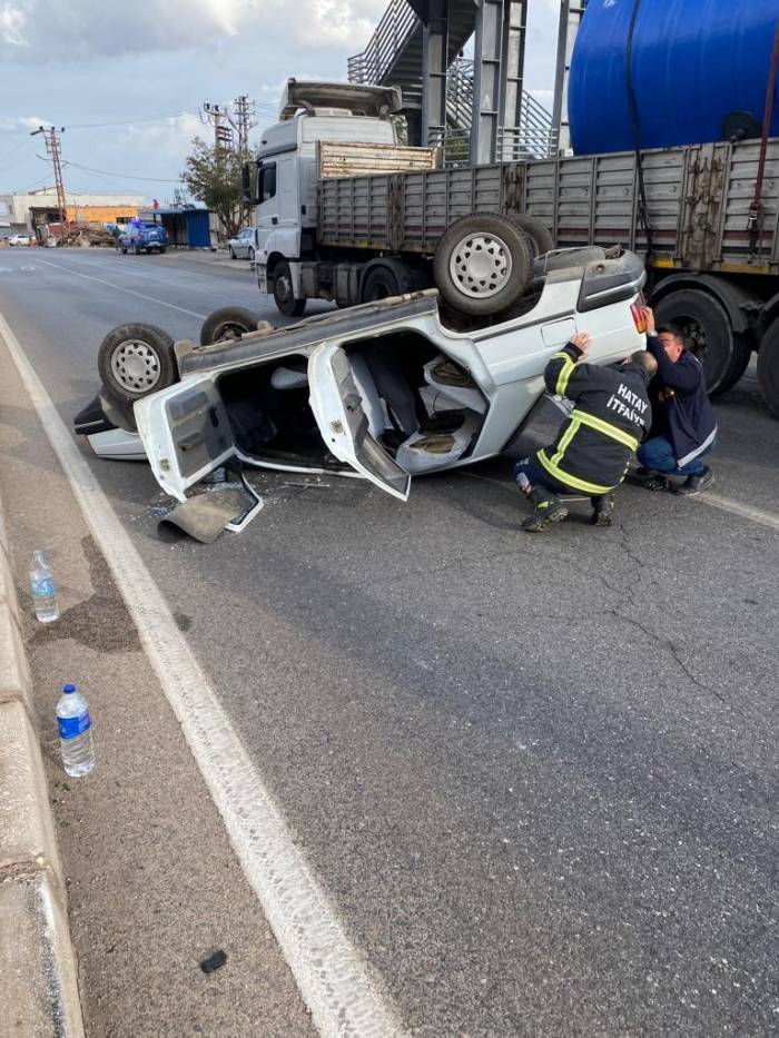 Hatay’da Trafik Kazası: 2 Yaralı