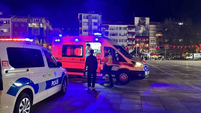 Kocaeli’de İki Grup Arasında Bıçaklı Kavga: 1 Yaralı