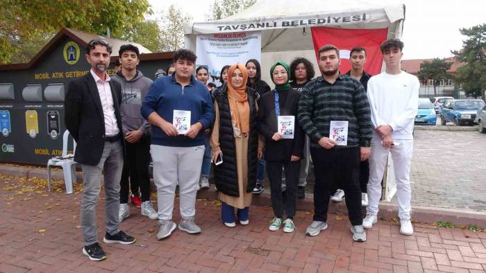 Dpü Tavşanlı Uygulamalı Bilimler Fakültesi Filistin Halkı İçin Desteğe Davet Ettiler