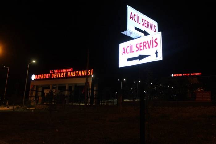 Otomobil Sadak Deresine Uçtu: 1 Ölü, 2 Yaralı