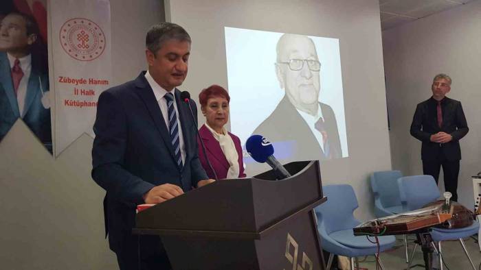 Vefat Eden Şair, Yazar Ve Gazeteciler Anıldı