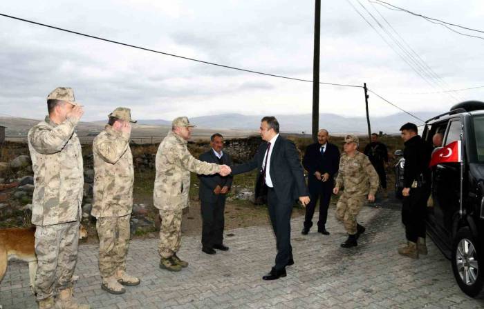 Vali Çiçek, Köy Ziyaretlerine Devam Ediyor