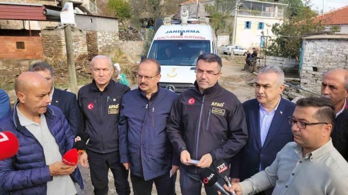 Afad Başkanı Memiş: "Lütfen Meteorolojik Uyarılara Uyun"