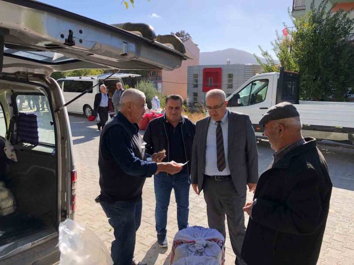 Başkan Arslan Esnaf Ve Vatandaşlarla Bir Araya Geldi