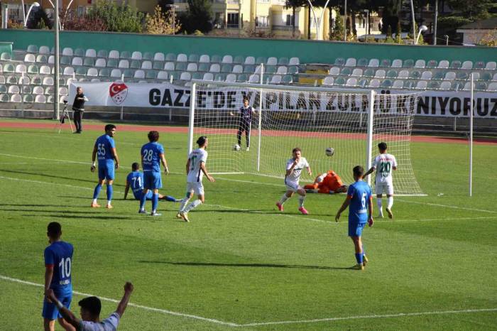Tff 3. Lig: Amasyaspor: 1 - Eynesil Belediyespor: 0