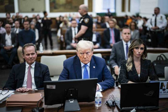 Trump “Sivil Dolandırıcılık” Davasında Hakim Karşısına Çıktı