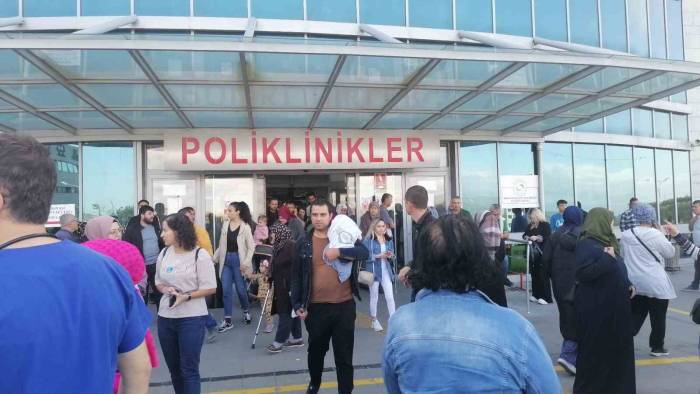 Sağlık Müdürlüğü’nden Soma’daki Hastane Yangınıyla İlgili Açıklama Geldi