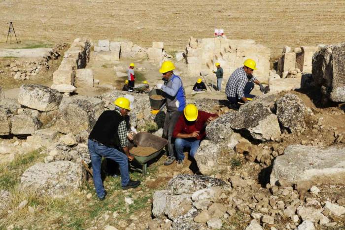 Roma’nın 3 Bin Yıllık Askeri Garnizonu Zerzevan’da Yeni Keşif