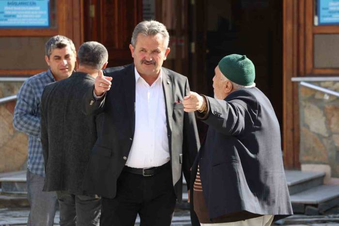 Cumayeri Merkez Cami’nin Çevresi Değişiyor