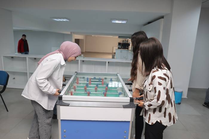 Dulkadiroğlu’nda 2 Yeni Gençlik Merkezi Gençlerin Hizmetine Sunuldu