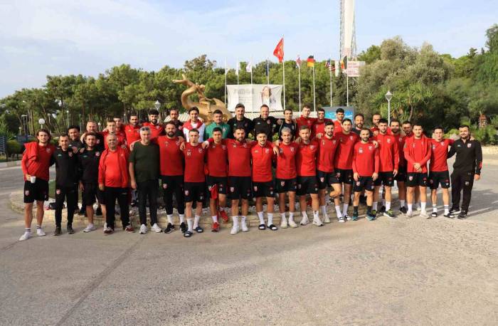 Ersin Aka: “Ligin En İyi Takımıyız”