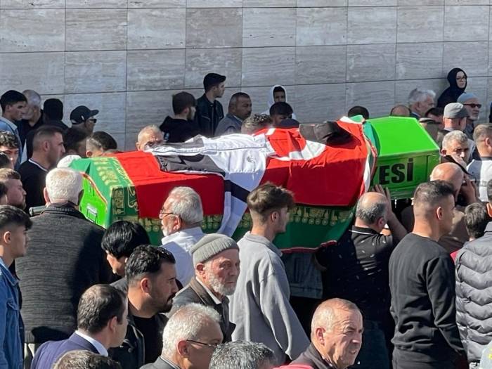Parkta Karşılaştığı Husumetlisini Tüfekle Öldüren Zanlı Tutuklandı