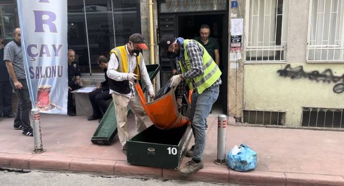 Yaşlı Adam Evinde Ölü Bulundu