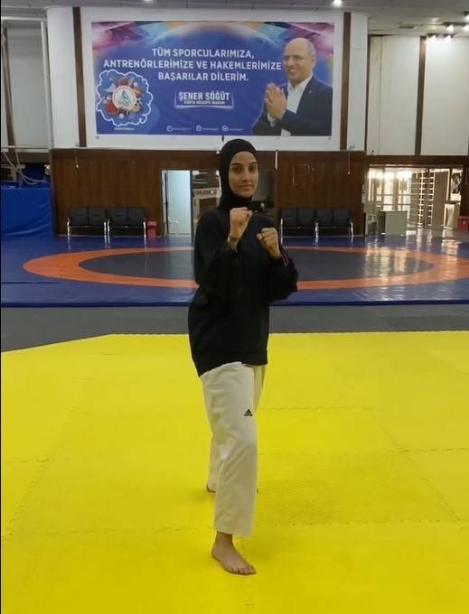 Körfezli Eslem Avrupa Şampiyonluğuna Hazırlanıyor