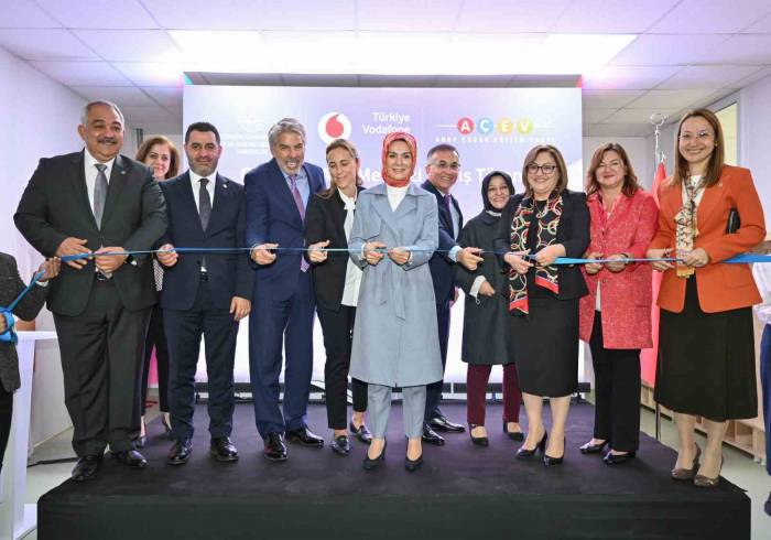 Deprem Bölgesindeki Çocuk Ve Aile Merkezlerinin Sayısı 3’e Ulaştı