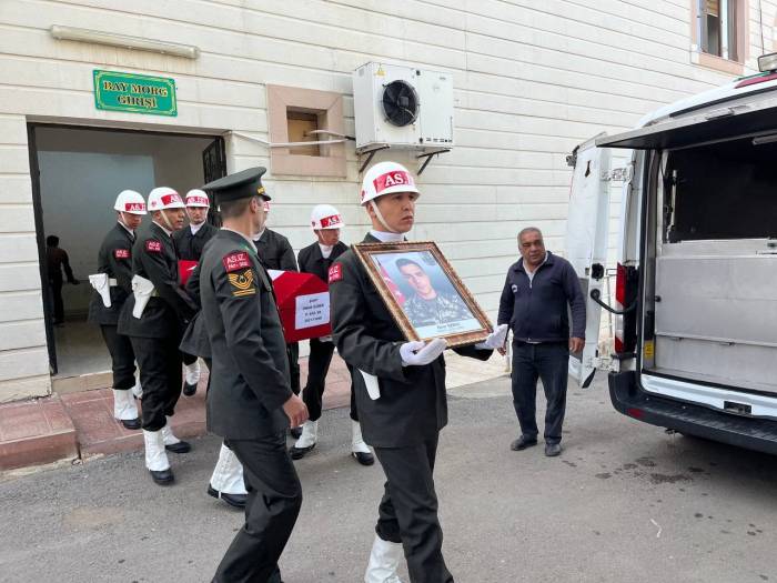 Şehit Onur Özbek’in Naaşı Memleketi Niğde’ye Uğurlandı