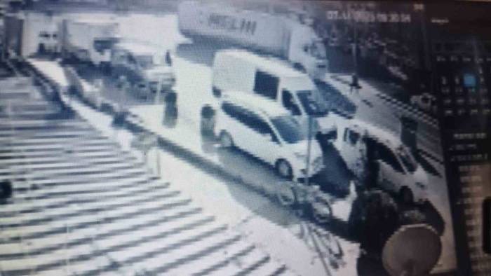 Mardin’de 1 Kişinin Öldüğü Kazanın Kamera Görüntüleri Ortaya Çıktı