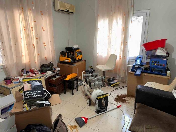 Adana’da 3 Milyon 500 Bin Kaçak Makaron Ele Geçirildi