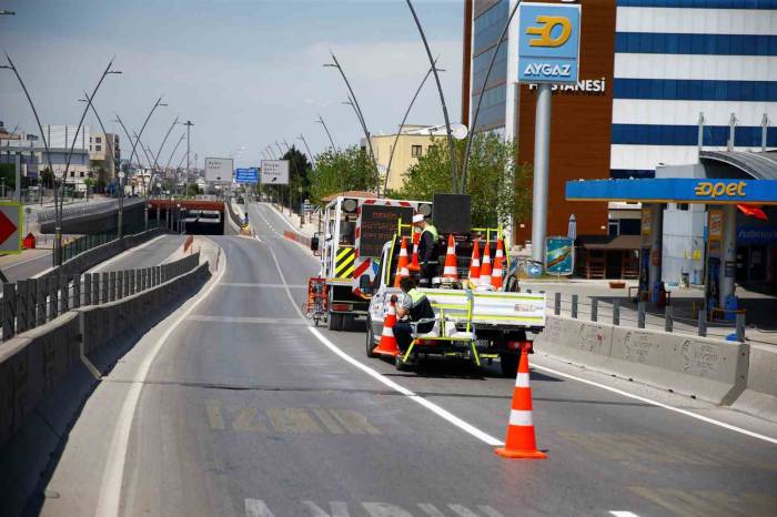 Denizli’de 26 Bin 600 Metrekare Yol Çizgisi Yenilendi