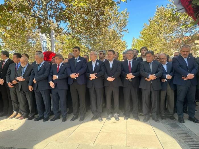 Ali Babacan’ın Babası Hilmi Babacan Toprağa Verildi