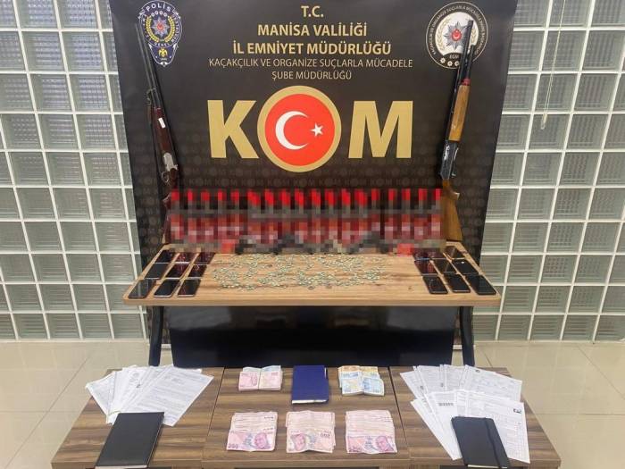 Manisa’da Emeklilik Çetesi Çökertildi