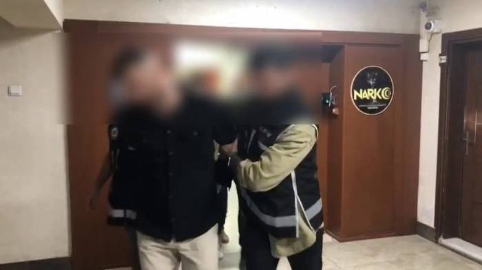 Sosyal Medyadan Husumetlilerine Silahla Gözdağı Veren 7 Şüpheli Yakalandı