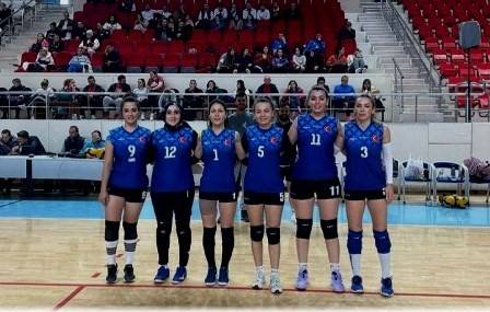 Eğitimin Sultanları Van’a Kupa İle Döndüler