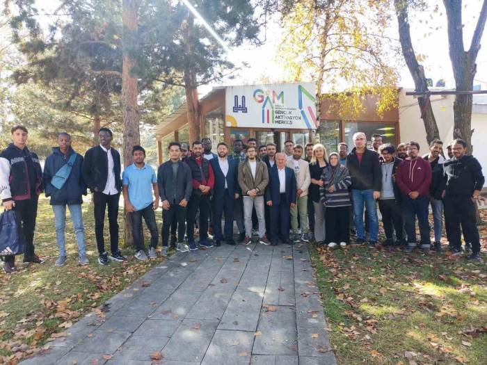 Misafir Öğrenciler Kahvaltıda Bir Araya Geldiler