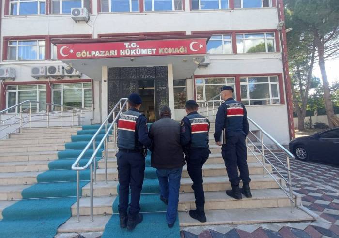 Suçüstü Yakalanan Kablo Hırsızı Tutuklandı