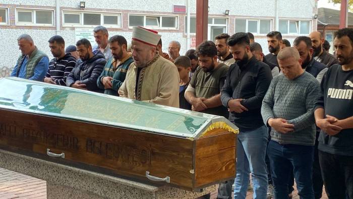 Tek Tabut 2 Acı