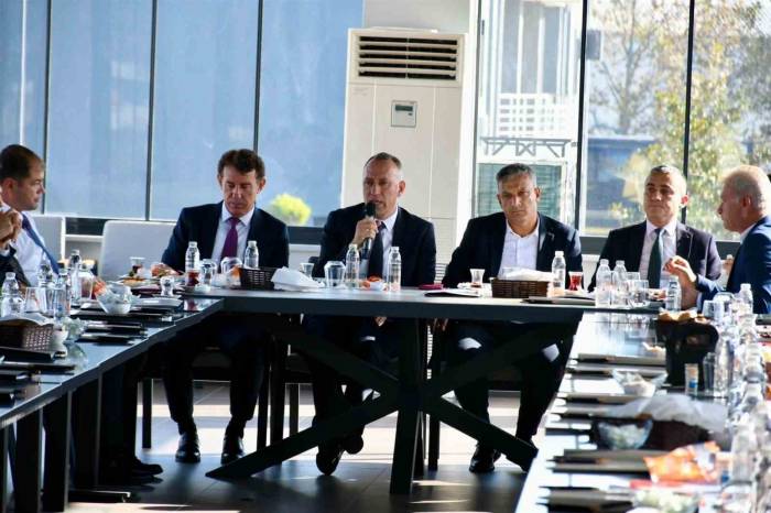 Mahalle Ligi Turnuvası Bilgilendirme Toplantısı Yapıldı