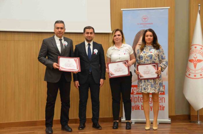 Başarılı Çalışmalarından Dolayı İl Müdürü Dr. Damkacı’ya Teşekkür Belgesi